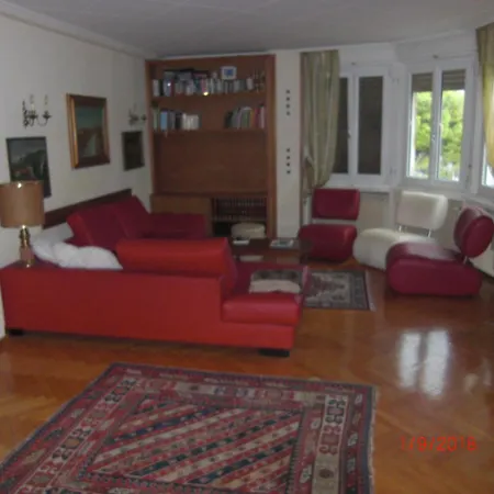 Ff Bed & Breakfast 3*